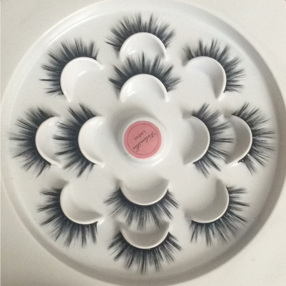 6 pack mink lash wholesale (never used)